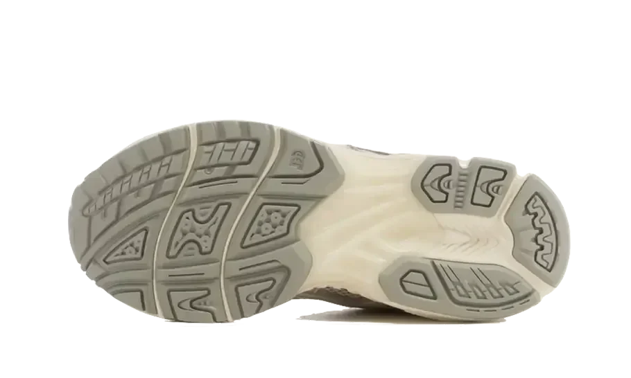 Gel-Kayano 14 Salvia Blanca Gris Humo